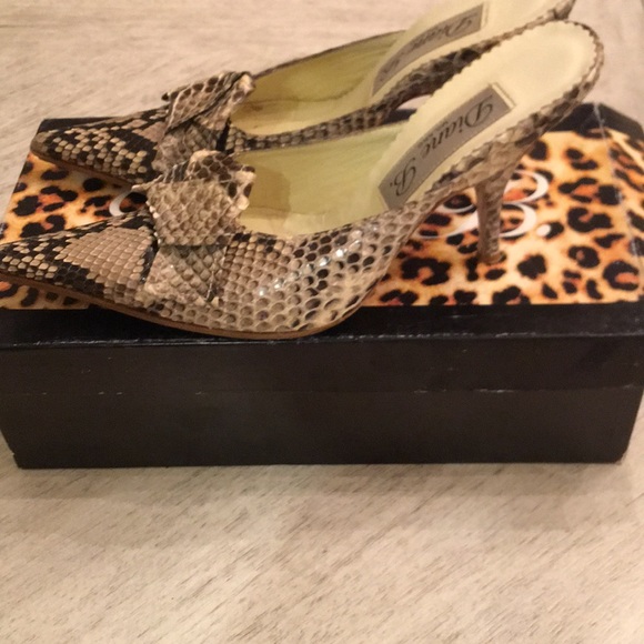 Mules - Picture 2 of 4